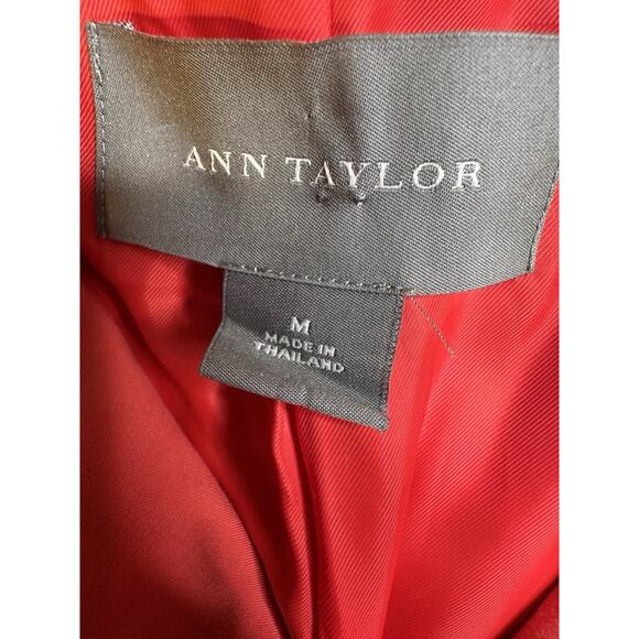 Women's ANN TAYLOR Coral Thigh Length Dress Style/Pea Coat Size M Spot On Sleeve - Picture 3 of 11